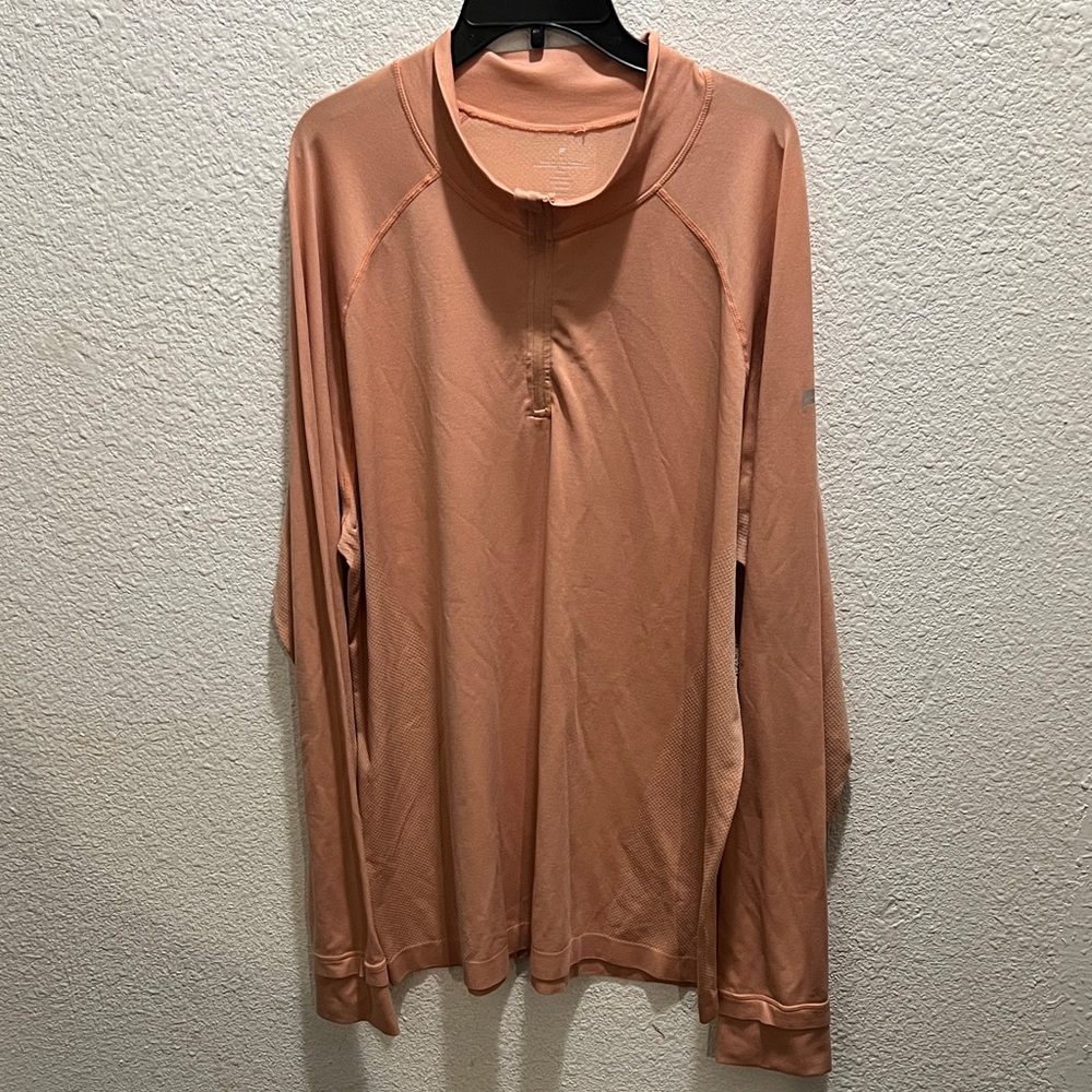 Fabletics Men's Sweater in Peach